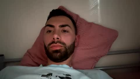 Snapshot of liam_daniel chatting on 10-16-25, 03:46 Liam online show from 10-16-25, 03:46