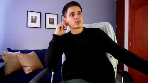 Liam online show from 02-14-25, 06:29