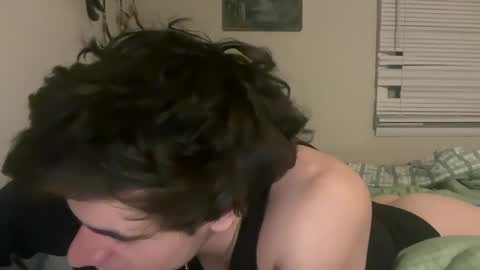 Snapshot of liam_gordineer chatting on 02-18-25, 04:15 Liam G The Freak online show from 02-18-25, 04:15