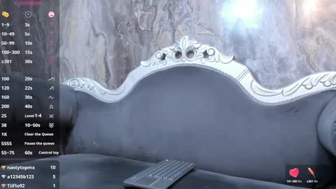 LIAM KLEIN online show from 12-17-24, 02:22