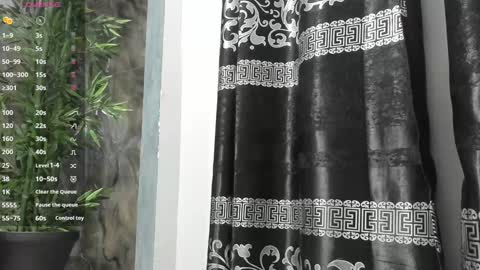 LIAM KLEIN online show from 01-10-25, 11:11