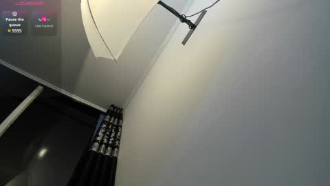 LIAM KLEIN online show from 02-01-25, 11:10