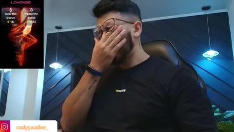 LIAM KLEIN online show from 02-25-26, 11:42