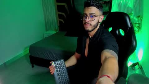 LIAM KLEIN online show from 03-06-26, 11:17