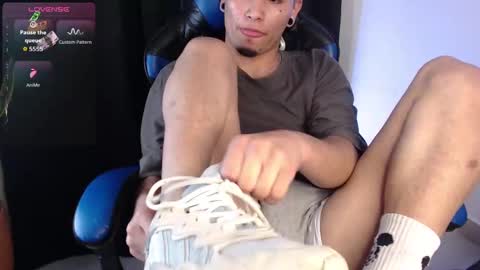 Liam online show from 09-20-25, 04:24