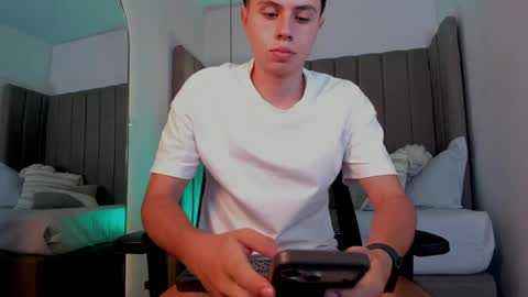 liam_salvatore online show from 05-02-26, 06:35