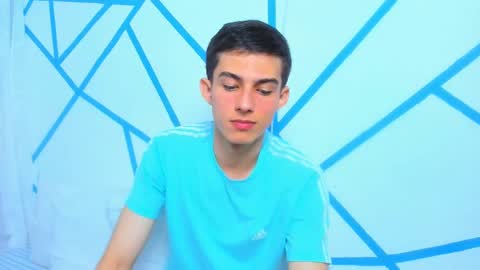 liam_scott7 online show from 02-08-25, 02:16