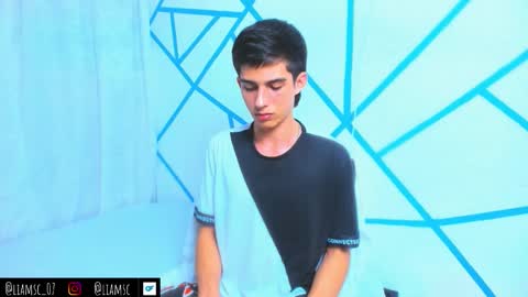 Liam scott77 online show from 10-30-25, 02:13