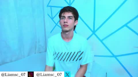 Snapshot of liam_scott77 chatting on 04-07-26, 11:37 Liam scott77 online show from 04-07-26, 11:37