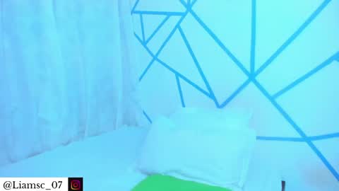 Snapshot of liam_scott77 chatting on 04-12-26, 01:54 Liam scott77 online show from 04-12-26, 01:54