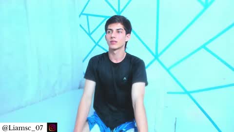 Snapshot of liam_scott77 chatting on 04-30-26, 10:03 Liam scott77 online show from 04-30-26, 10:03