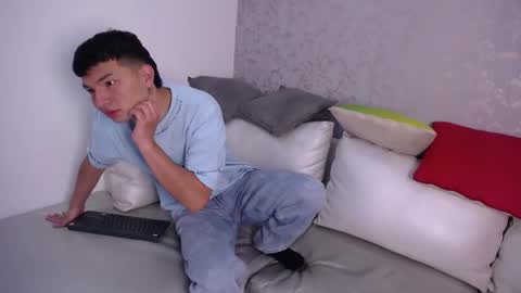 Liam  online show from 02-07-26, 12:20