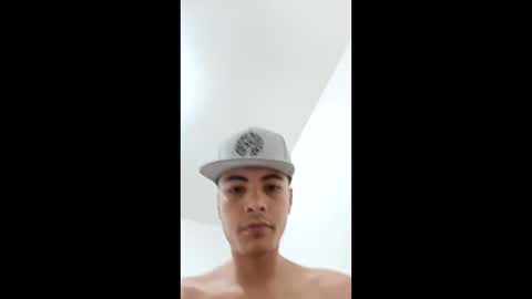 liam_smith00 online show from 12-31-24, 07:18