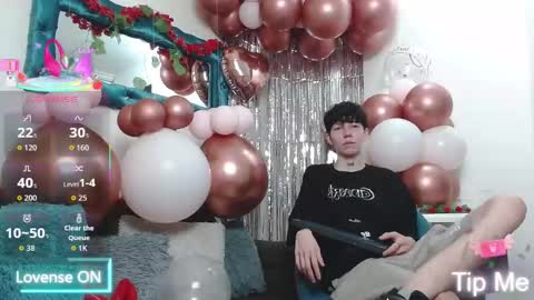 Snapshot of liambrown09 chatting on 02-17-26, 08:04 Liam online show from 02-17-26, 08:04