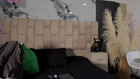 LiamDeep online show from 03-22-26, 08:12