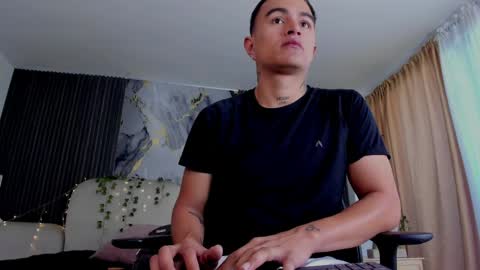 LiamDeep online show from 05-09-26, 12:32