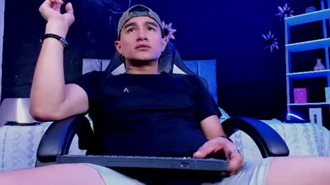 LiamDeep online show from 06-22-26, 07:55