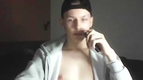 Liam online show from 10-27-25, 05:39