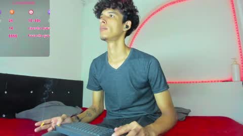 LIAM  KAI online show from 05-11-26, 01:06
