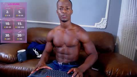 Snapshot of liamrivers_ chatting on 11-20-25, 12:27 LiamRivers online show from 11-20-25, 12:27