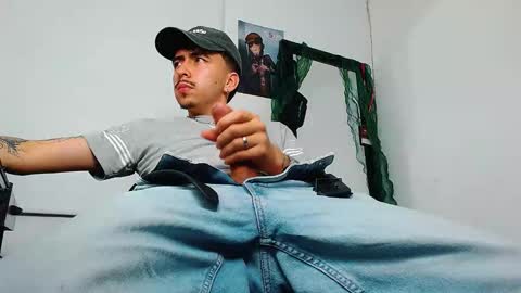 Liam online show from 02-14-26, 06:32