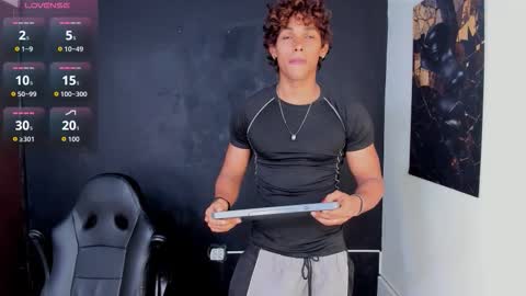 Snapshot of liamvibes212 chatting on 02-21-26, 01:34 liamvibes212 online show from 02-21-26, 01:34