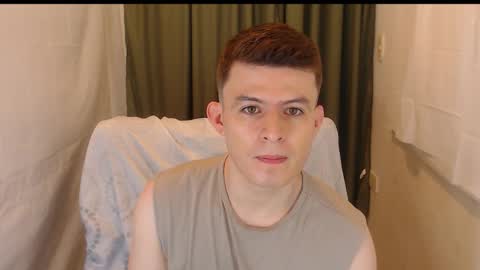 lian_eathan online show from 11-30-25, 01:59