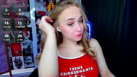 Snapshot of lianabright chatting on 05-02-26, 01:32 Liana online show from 05-02-26, 01:32