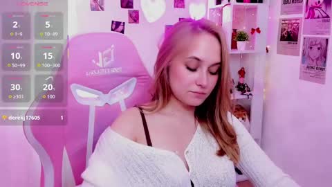 Snapshot of lianabright chatting on 06-10-26, 01:50 Liana online show from 06-10-26, 01:50