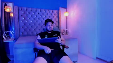 lianm_shanchez07 online show from 07-07-26, 07:34