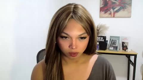CALL ME LIANNA online show from 05-05-26, 08:28
