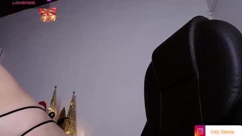 --- buy my content naughty in my  bio-  online show from 12-18-24, 12:21