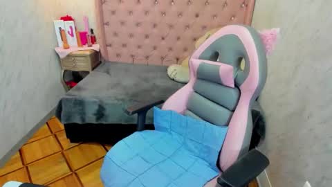 Snapshot of lianngrace chatting on 03-19-26, 02:21 Grace online show from 03-19-26, 02:21