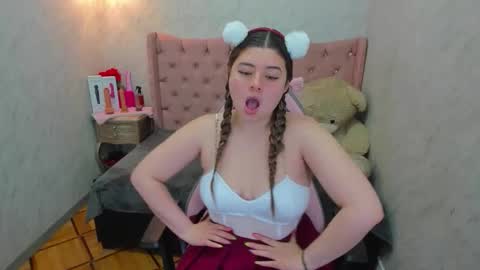 Snapshot of lianngrace chatting on 05-05-26, 03:09 Grace online show from 05-05-26, 03:09
