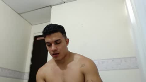 Liamstonne online show from 05-07-26, 02:44