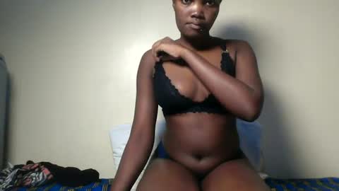 Snapshot of liapretty22 chatting on 07-21-26, 04:59 LYDIA online show from 07-21-26, 04:59