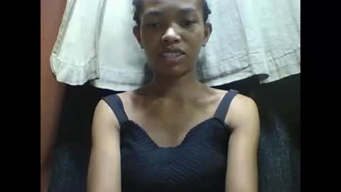 liaraisha online show from 11-25-25, 07:08