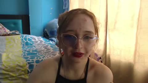 Lia Roberts online show from 01-28-25, 04:08