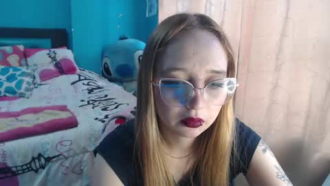 Lia Roberts online show from 02-14-25, 12:03