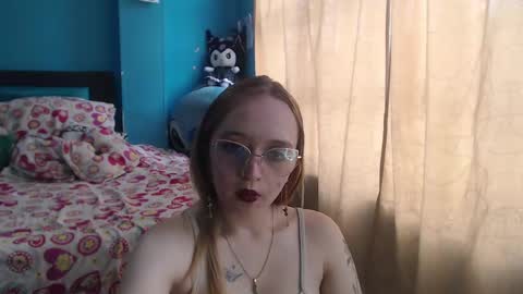 Lia Roberts online show from 02-24-25, 03:09