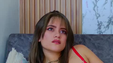 Snapshot of liaruso chatting on 10-24-25, 01:57 liaross online show from 10-24-25, 01:57