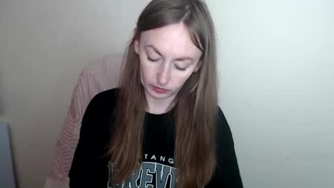 Lia online show from 05-10-26, 11:59