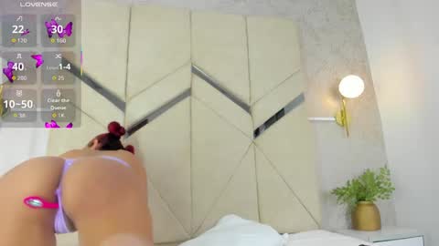 Snapshot of liavelez_ chatting on 04-15-26, 02:24 liavelez_ online show from 04-15-26, 02:24