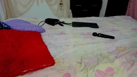 Lia online show from 02-20-25, 02:35