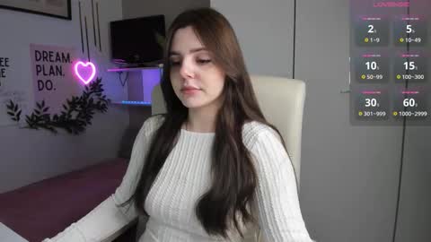 Lia online show from 10-18-25, 06:48