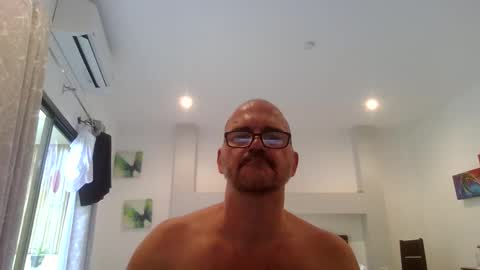 Snapshot of libertarians1972 chatting on 11-04-25, 06:23 Cockcentric online show from 11-04-25, 06:23