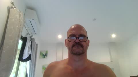 Snapshot of libertarians1972 chatting on 11-05-25, 08:03 Cockcentric online show from 11-05-25, 08:03