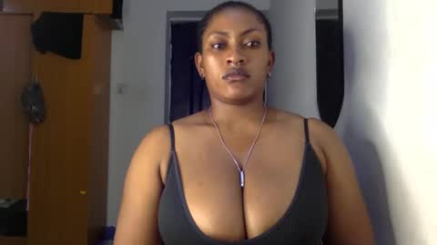 Snapshot of lick_my_pussyyy226651 chatting on 12-31-24, 12:32 caira online show from 12-31-24, 12:32