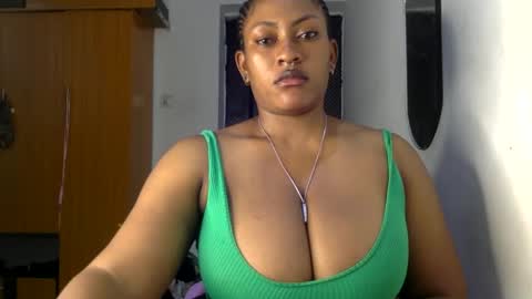 Snapshot of lick_my_pussyyy226651 chatting on 01-17-25, 01:24 caira online show from 01-17-25, 01:24