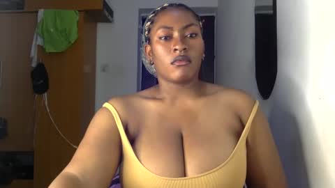 Snapshot of lick_my_pussyyy226651 chatting on 02-14-25, 12:51 caira online show from 02-14-25, 12:51
